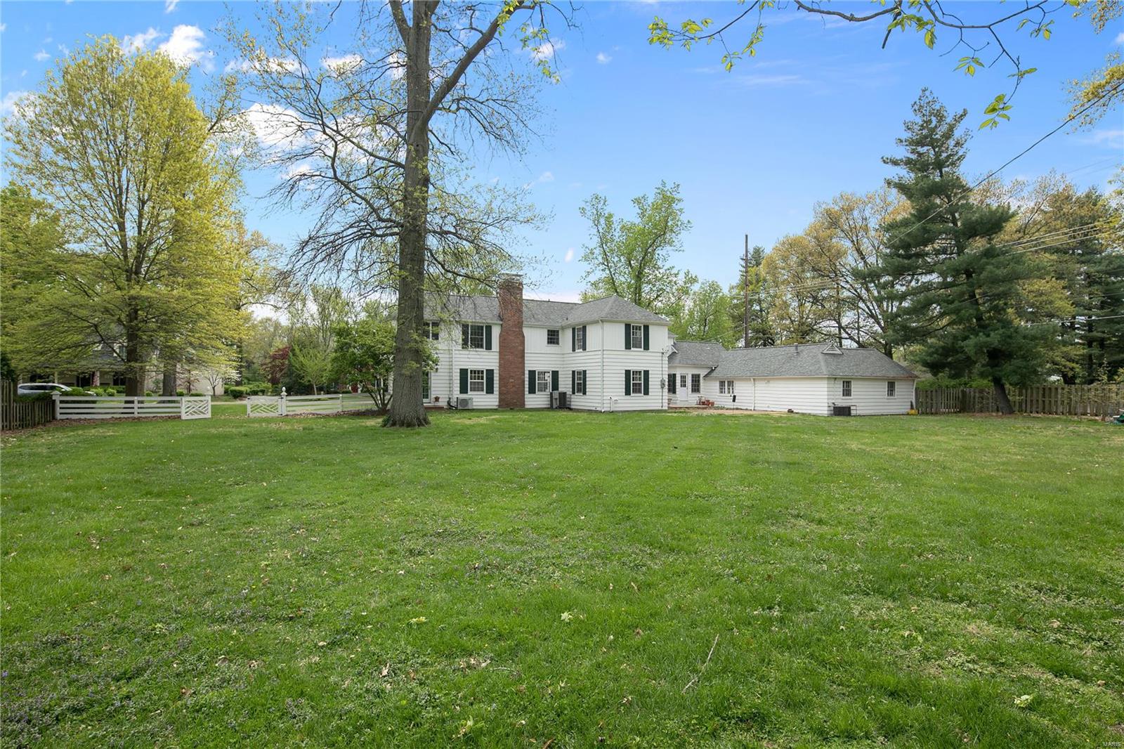 Warson Terrace - Residential