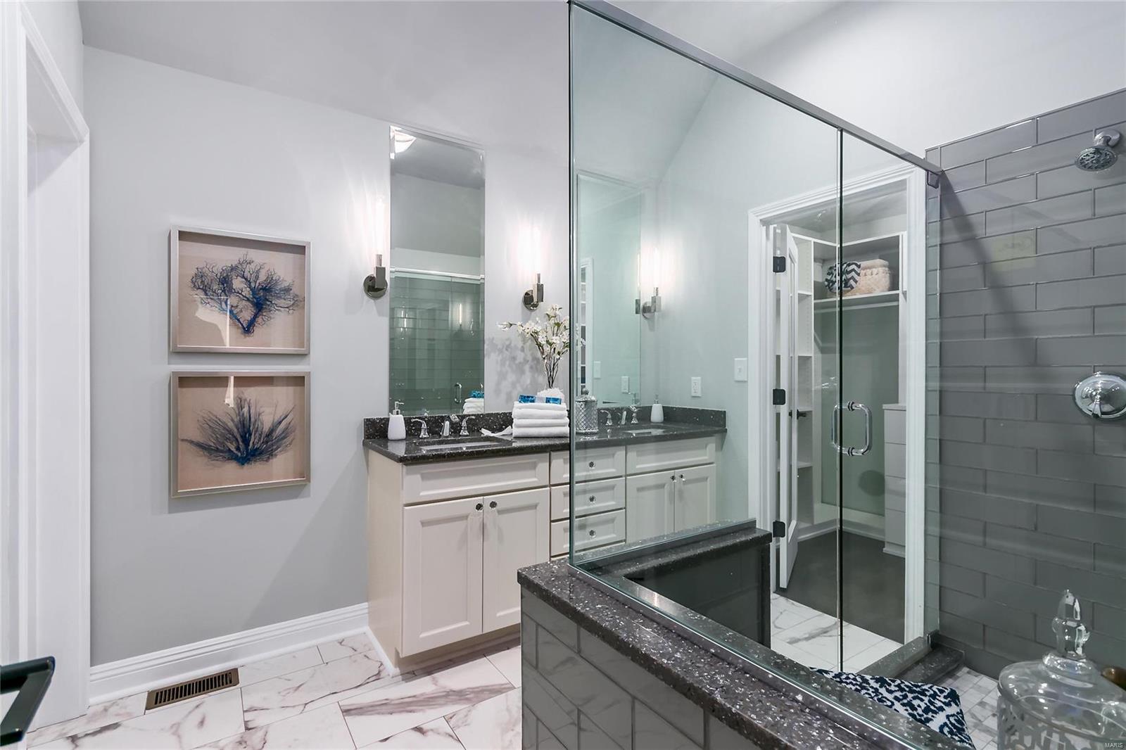 Chapel Hill 3 - Residential