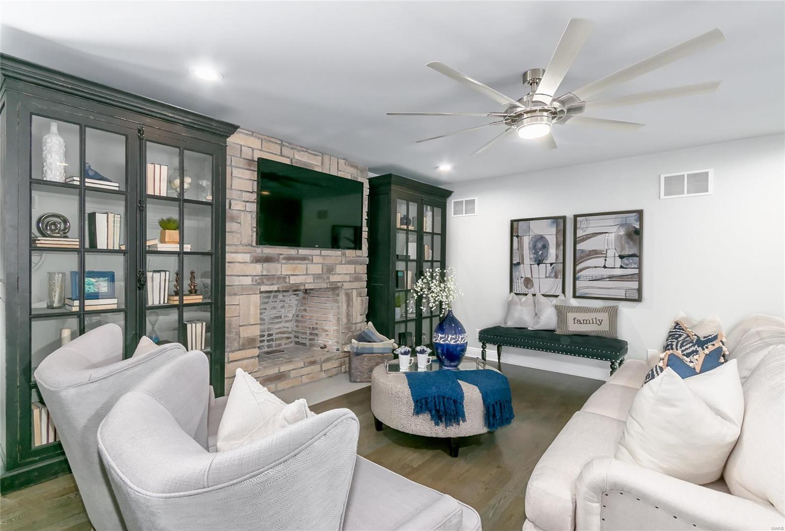 Chapel Hill 3 - Residential