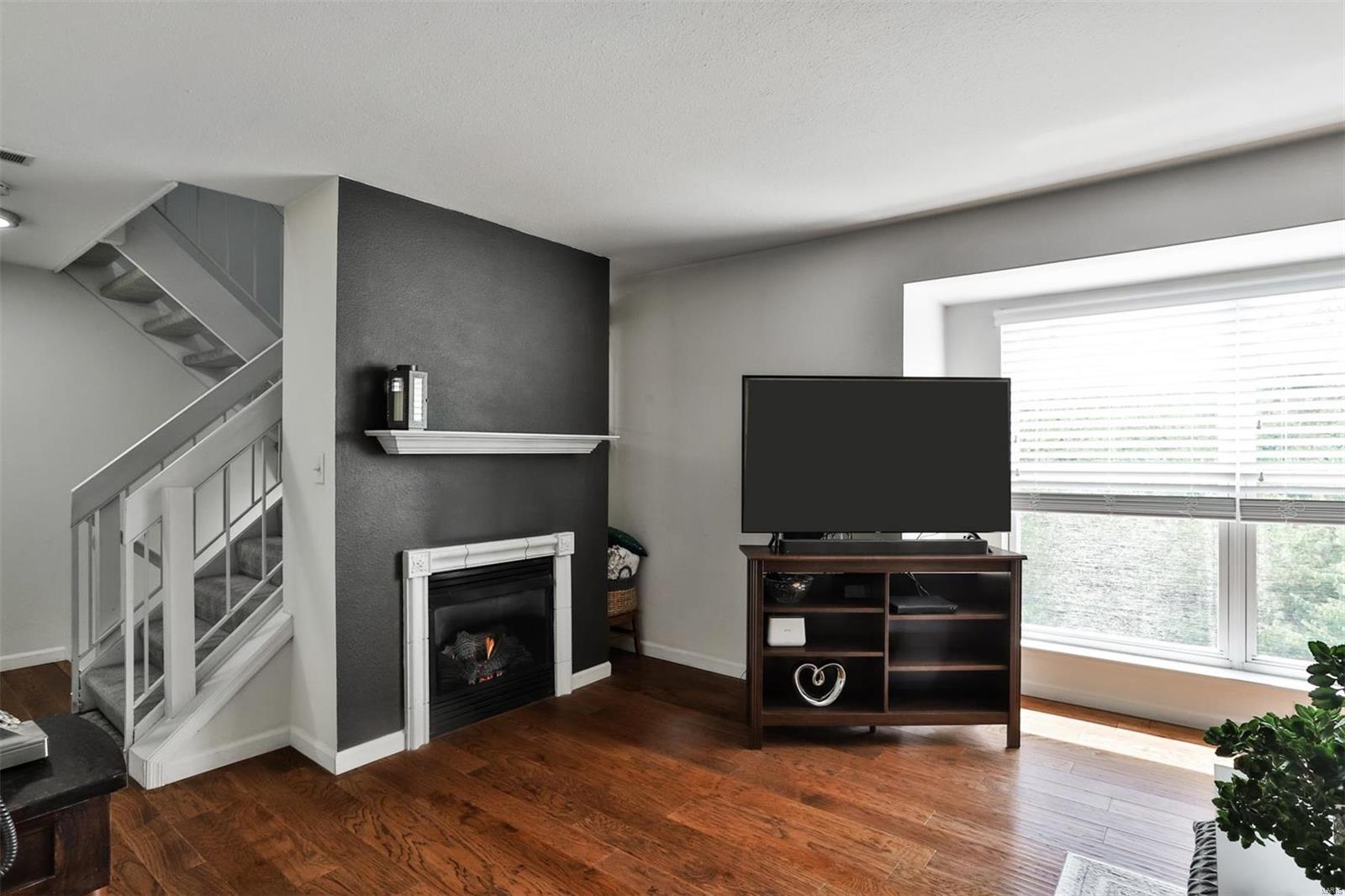 Greenbriar Condo - Residential