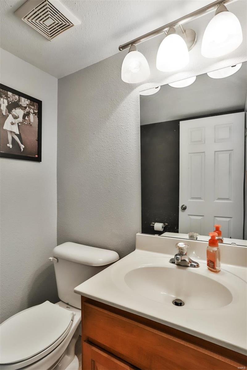Greenbriar Condo - Residential