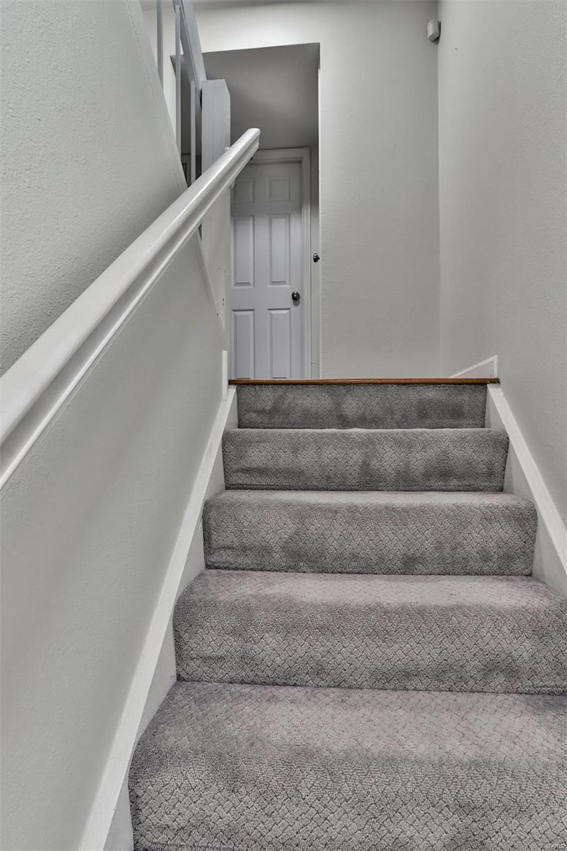 Greenbriar Condo - Residential