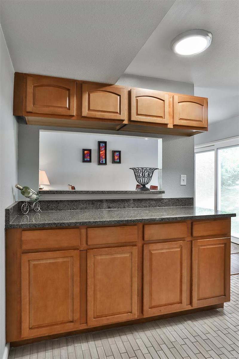 Greenbriar Condo - Residential