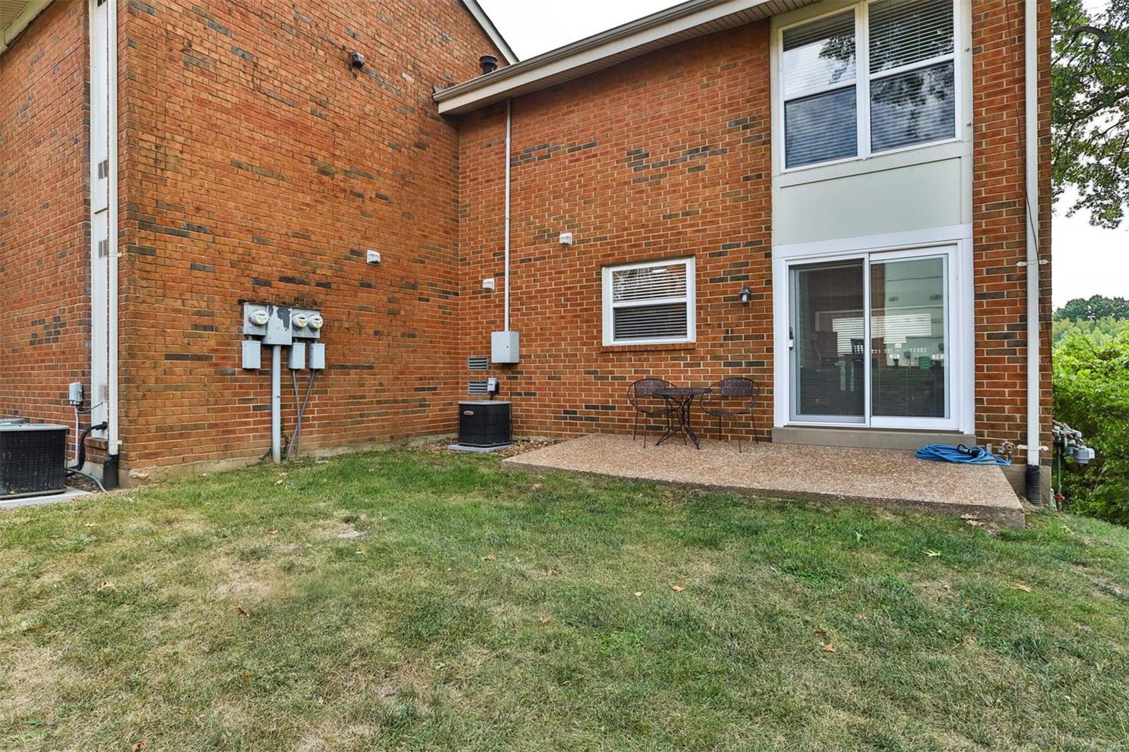 Greenbriar Condo - Residential