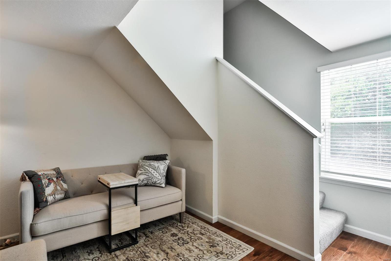 Greenbriar Condo - Residential