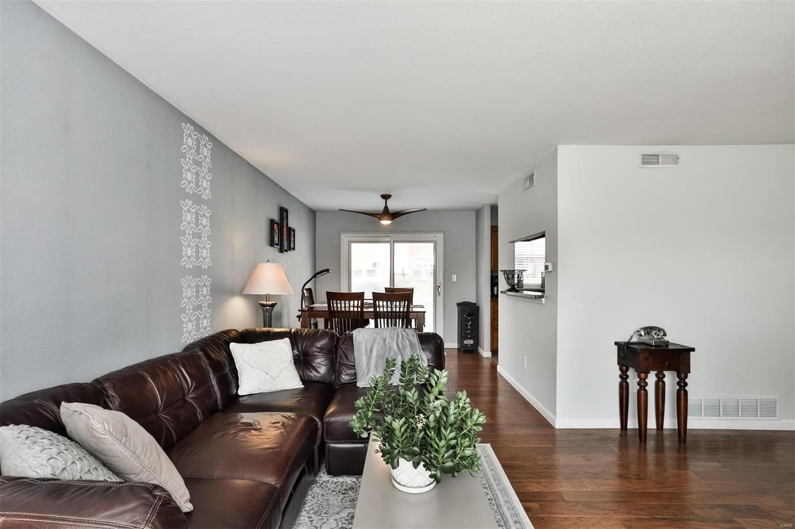 Greenbriar Condo - Residential