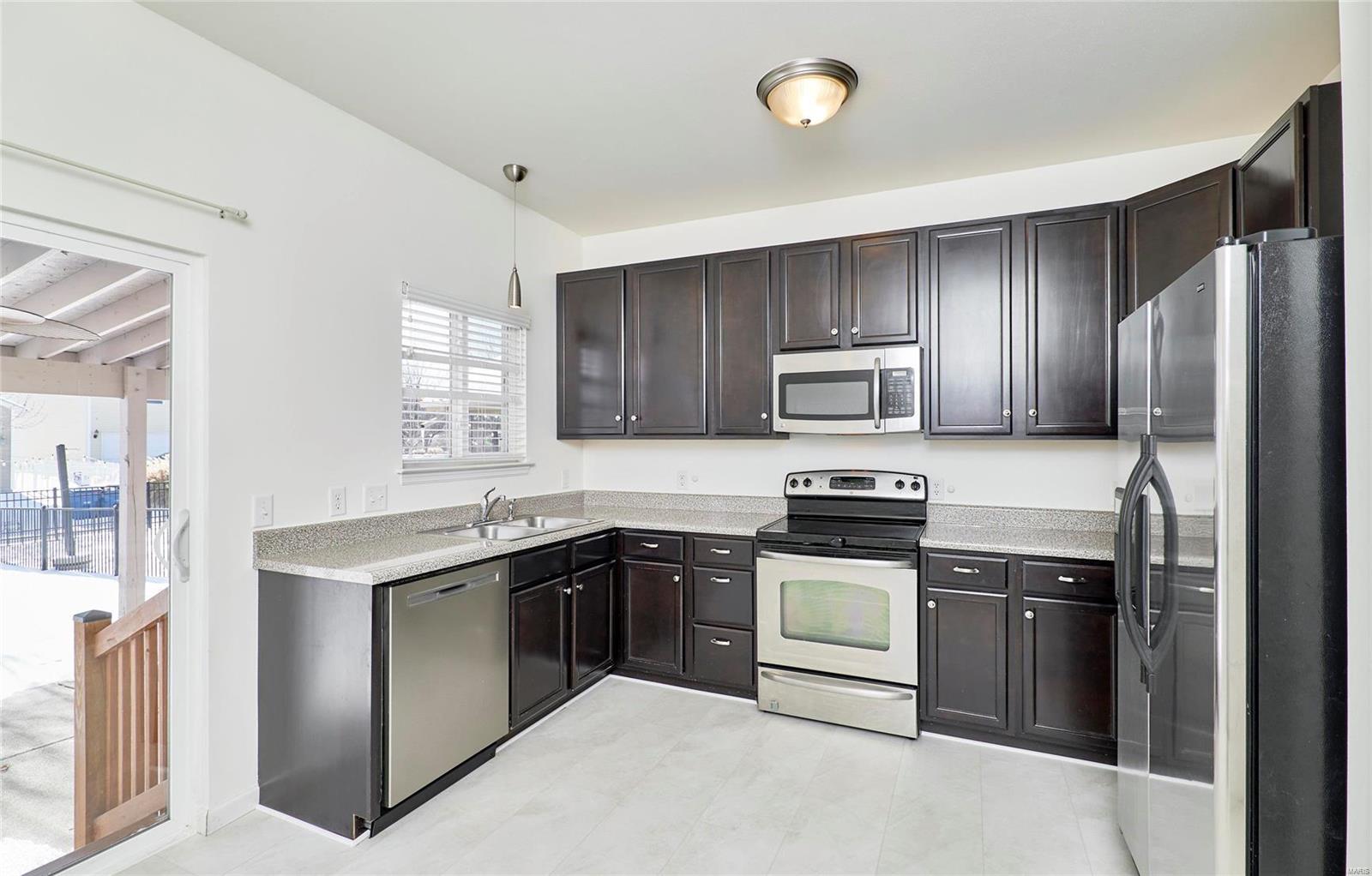 Charlestowne #2 Re-Amended - Residential Lease