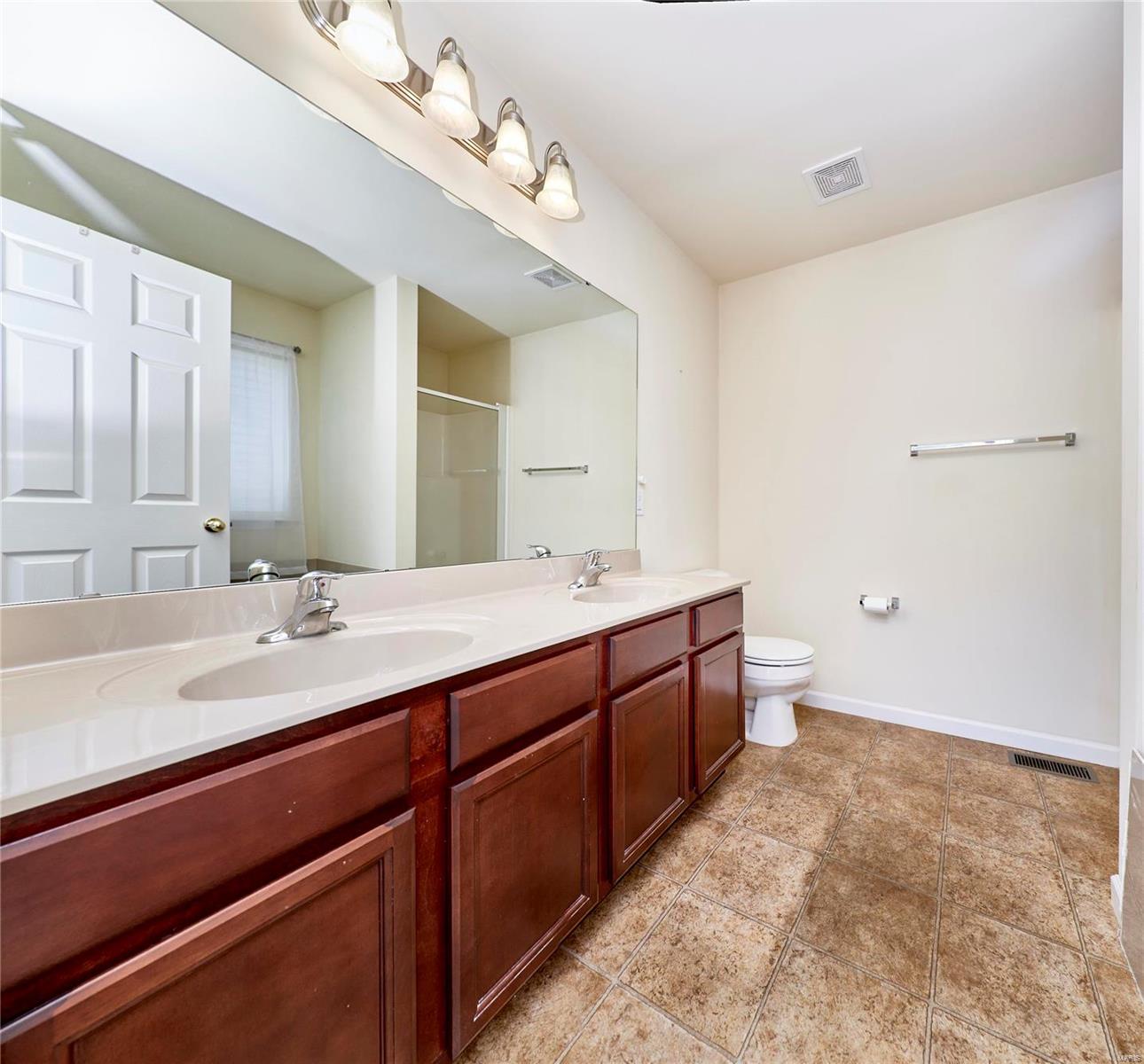 Charlestowne #2 Re-Amended - Residential Lease