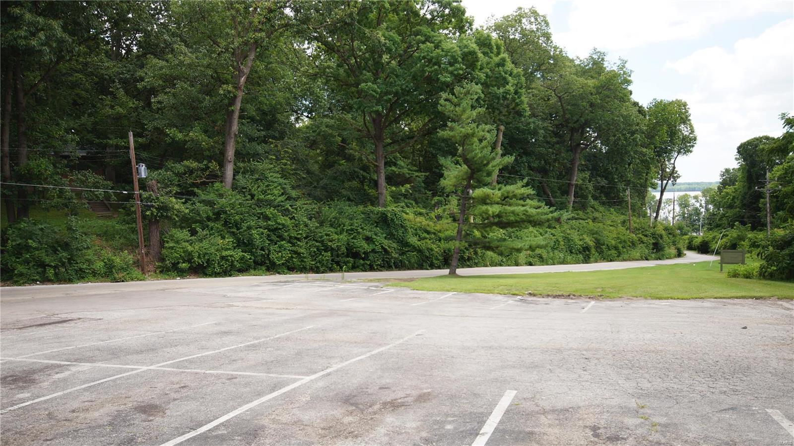 Riverview Gardens - Residential Income