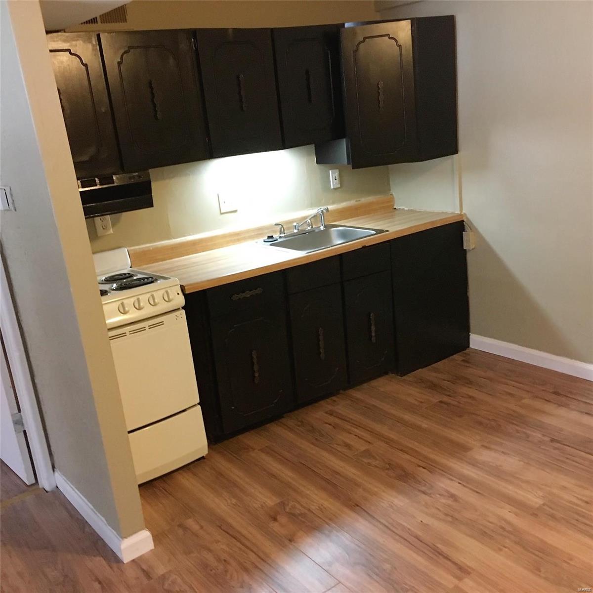 Riverview Gardens - Residential Income