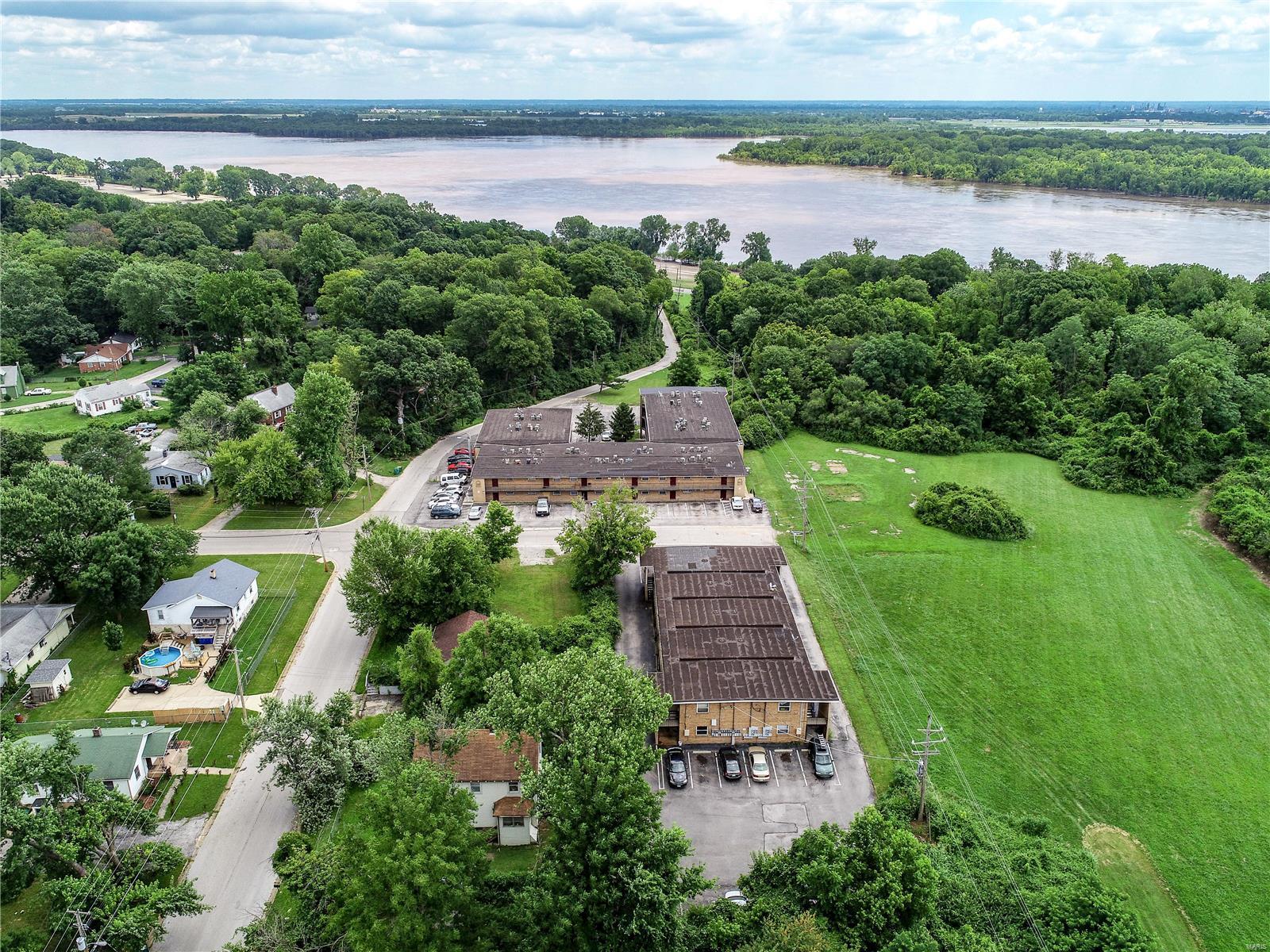 Riverview Gardens - Residential Income