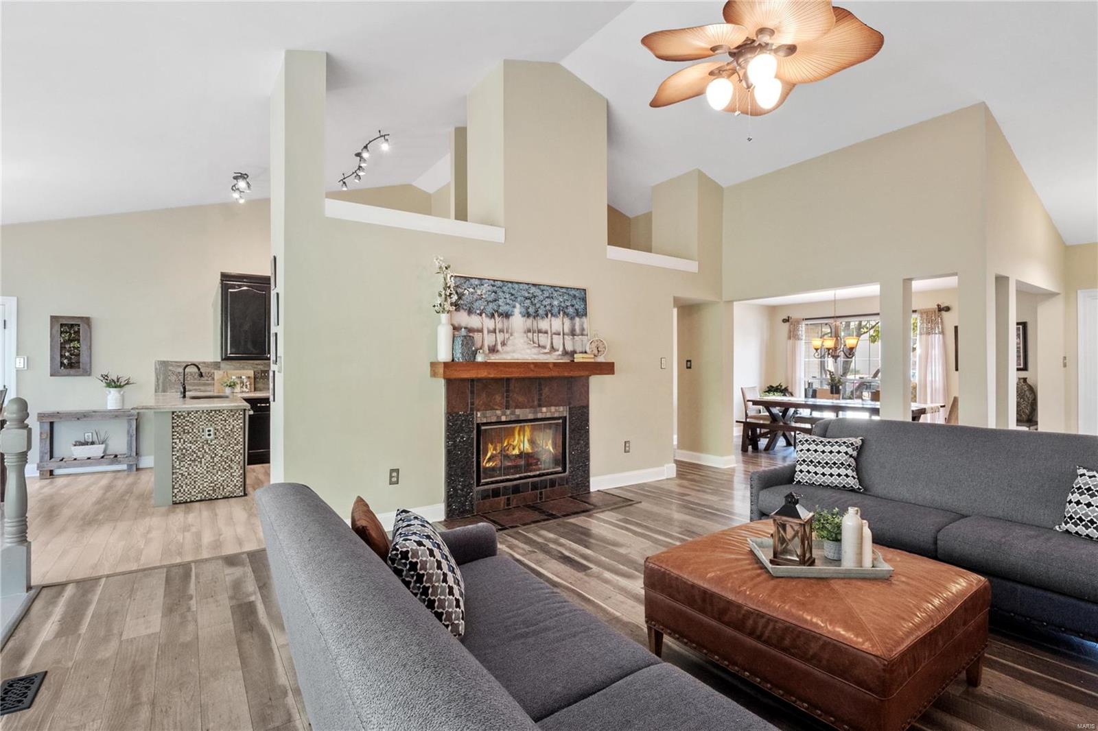 Charleston Oaks - Residential