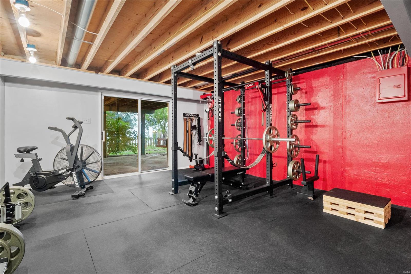 Charleston Oaks - Residential