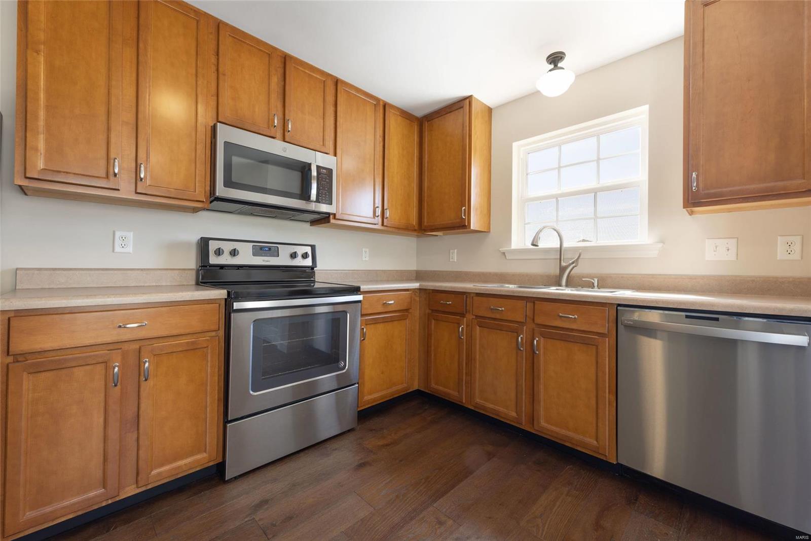 Saratoga #2 Condo #5 - Residential