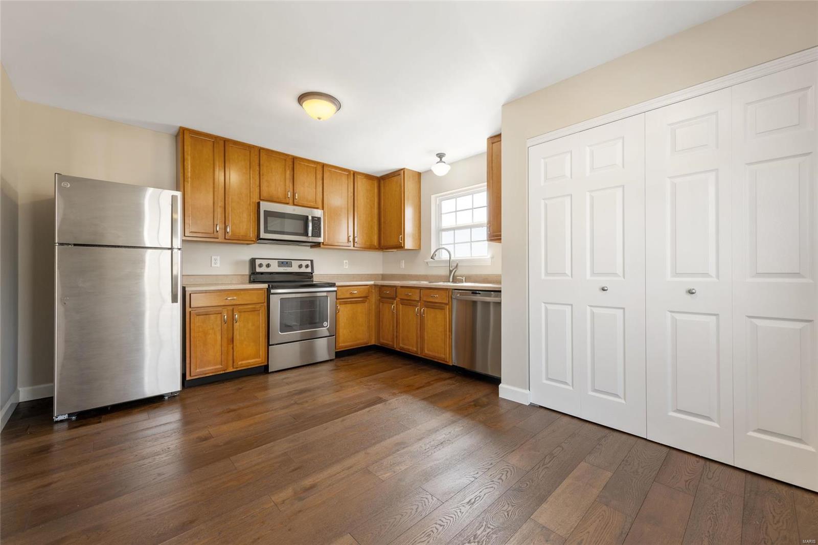 Saratoga #2 Condo #5 - Residential