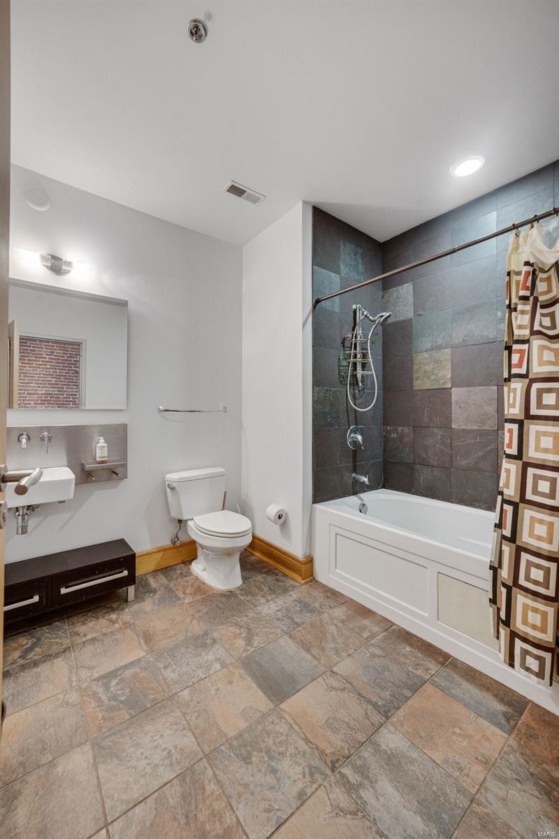 Ballpark Lofts 02 - Residential