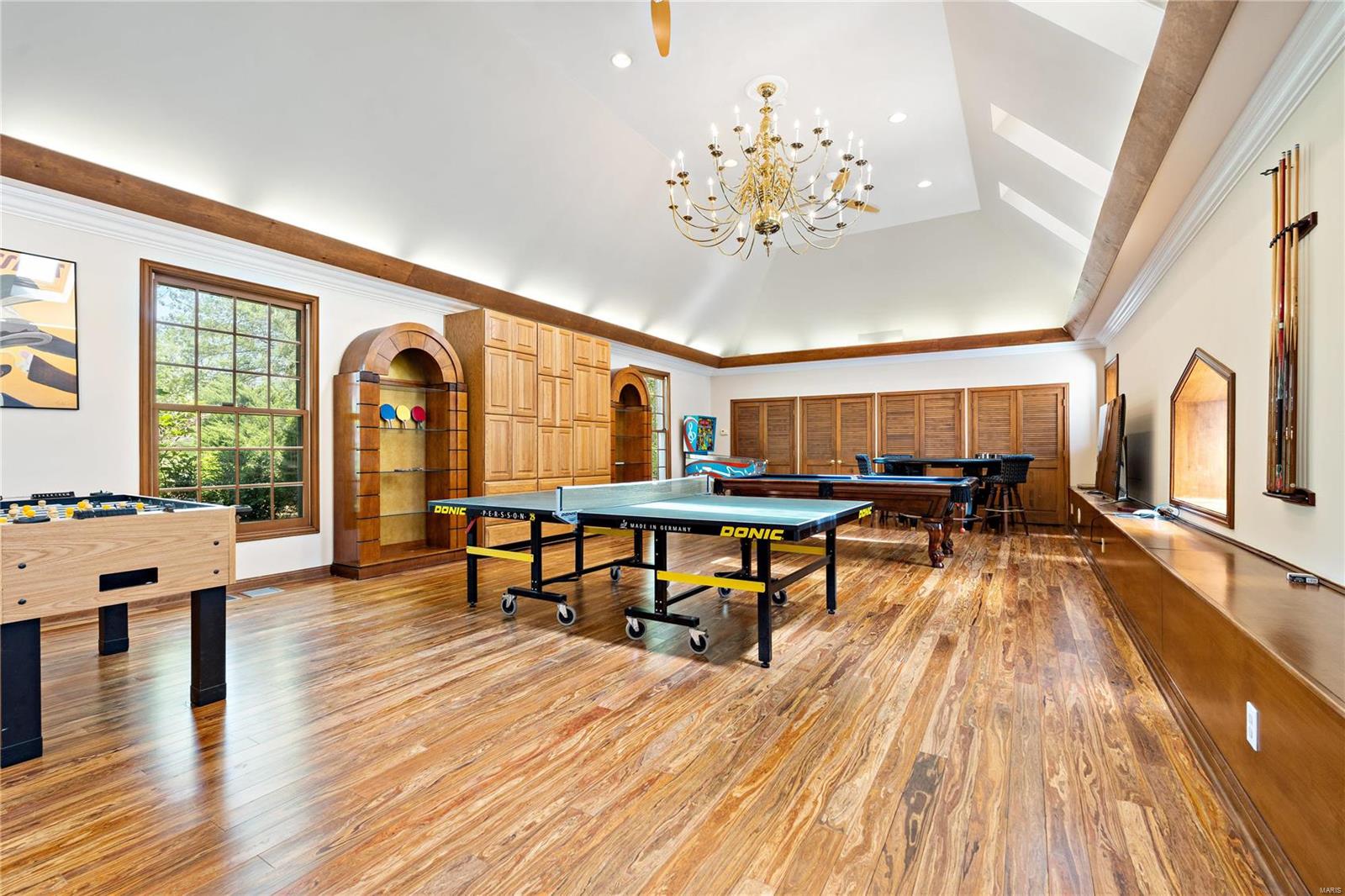 Log Cabin Estates Amd Of Lts 3 - Residential