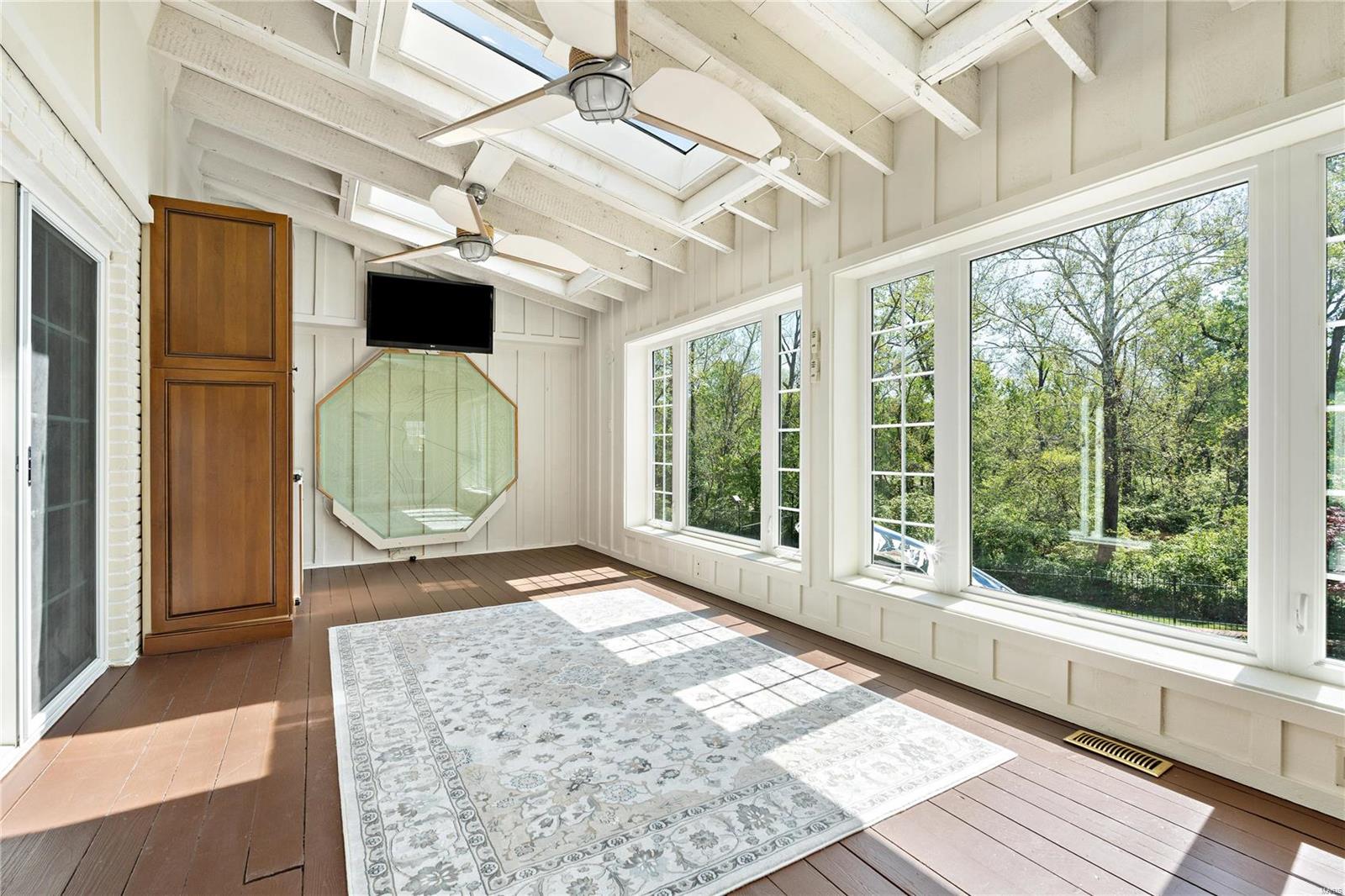 Log Cabin Estates Amd Of Lts 3 - Residential