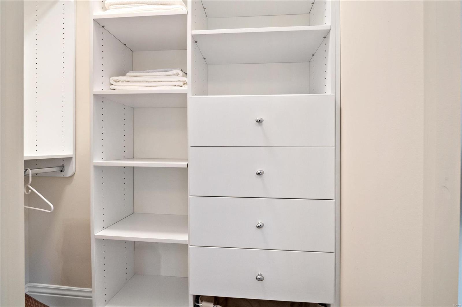 Clayton Lane - Residential