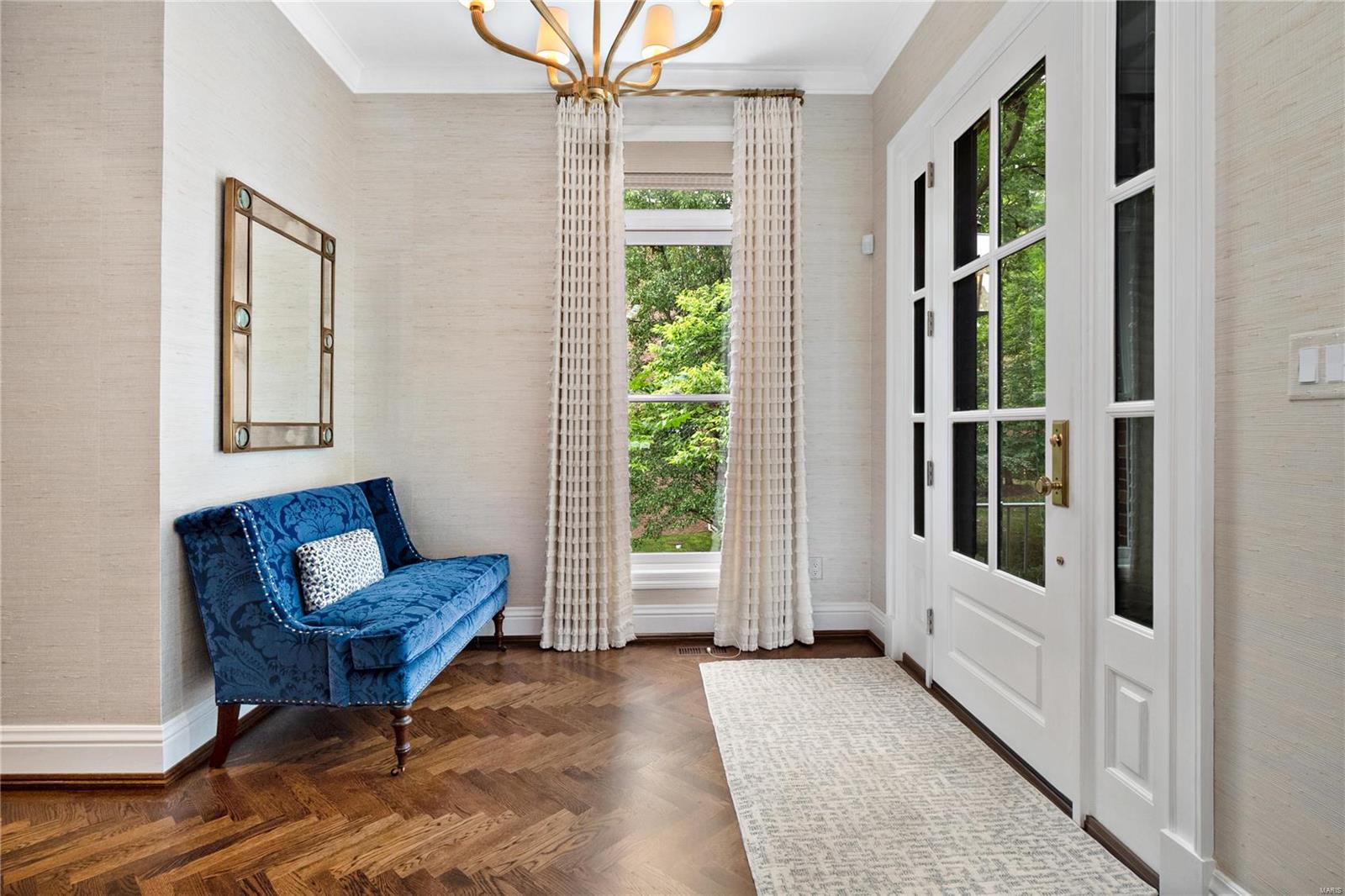 Clayton Lane - Residential