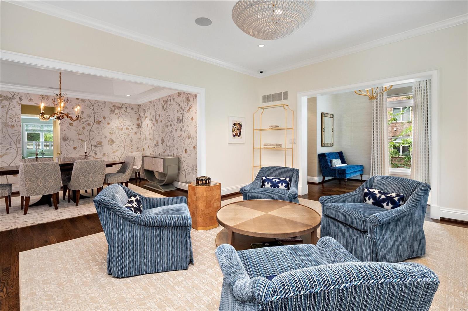 Clayton Lane - Residential