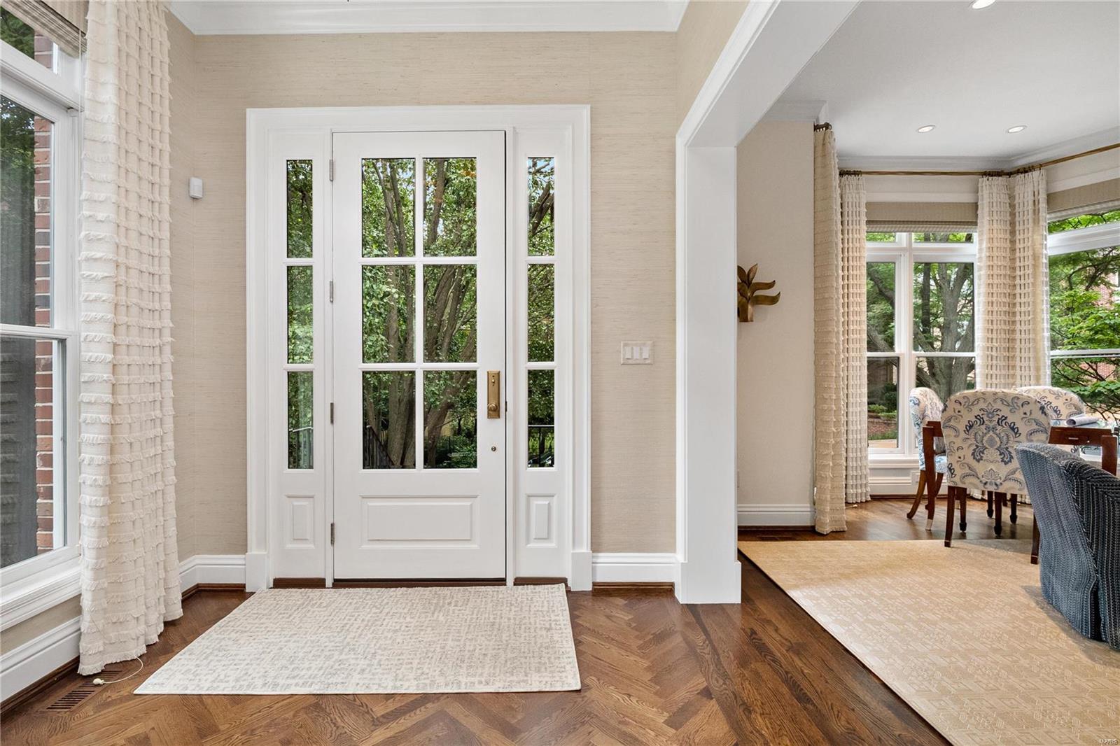 Clayton Lane - Residential