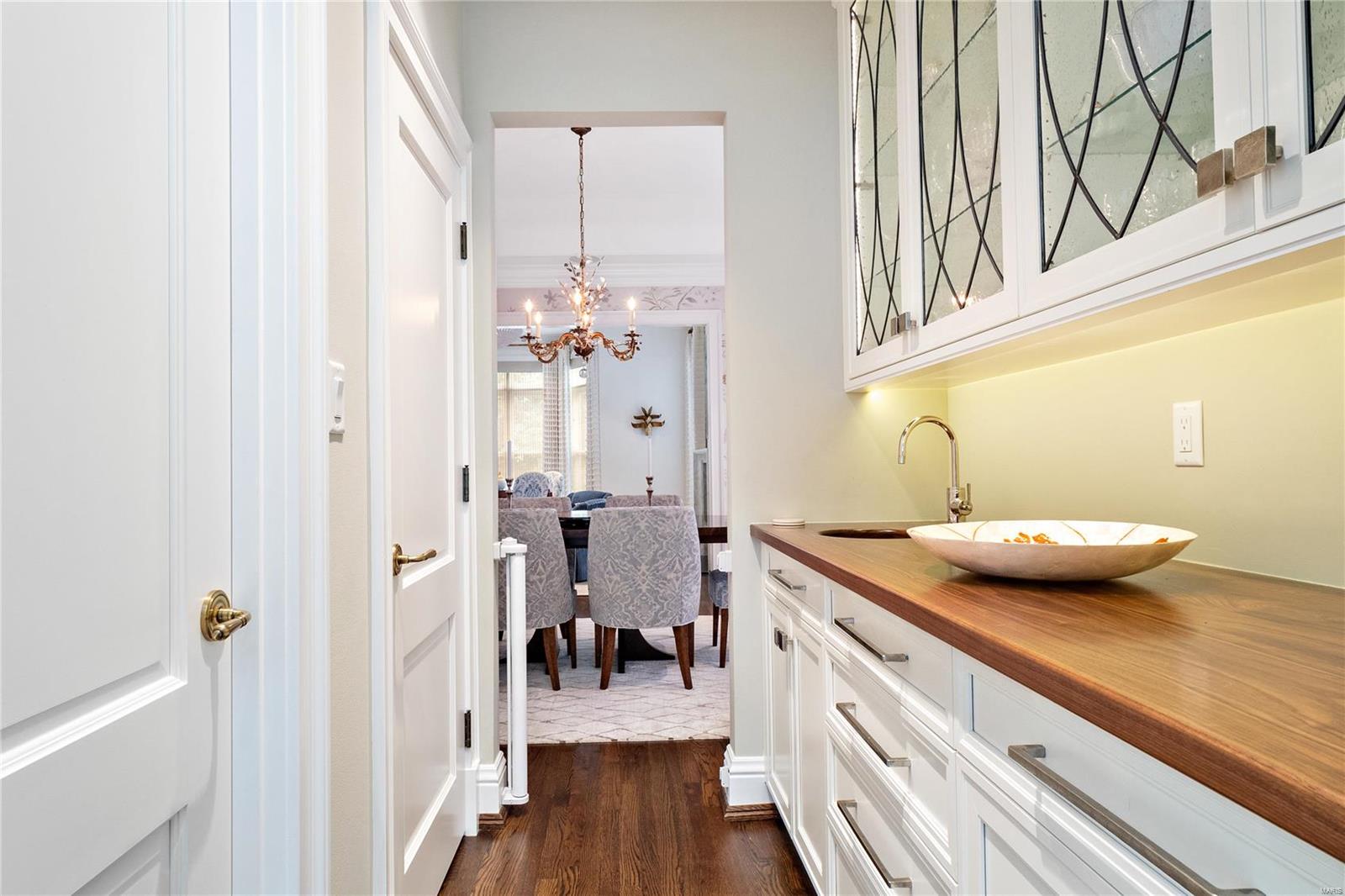 Clayton Lane - Residential