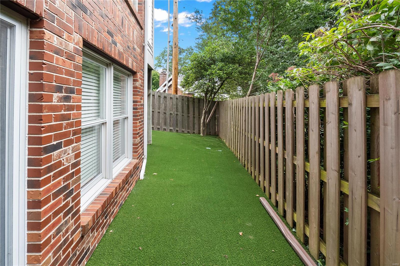 Clayton Lane - Residential