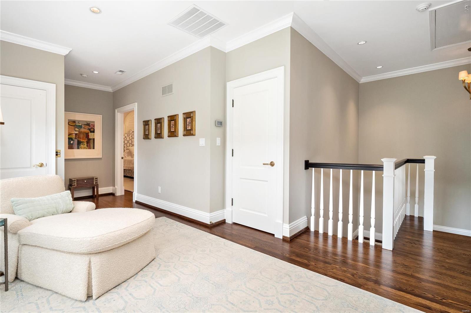 Clayton Lane - Residential