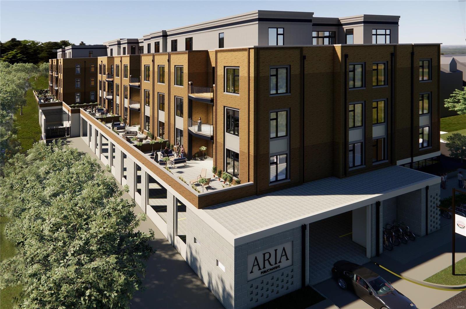 132 E Monroe 302