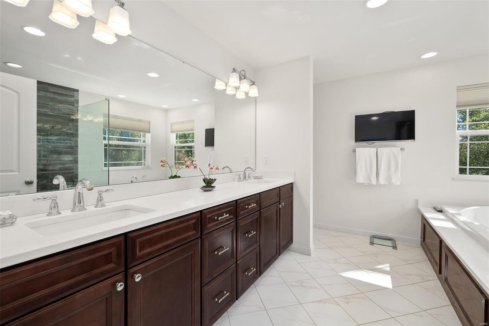 Mai Bo Gardens - Residential