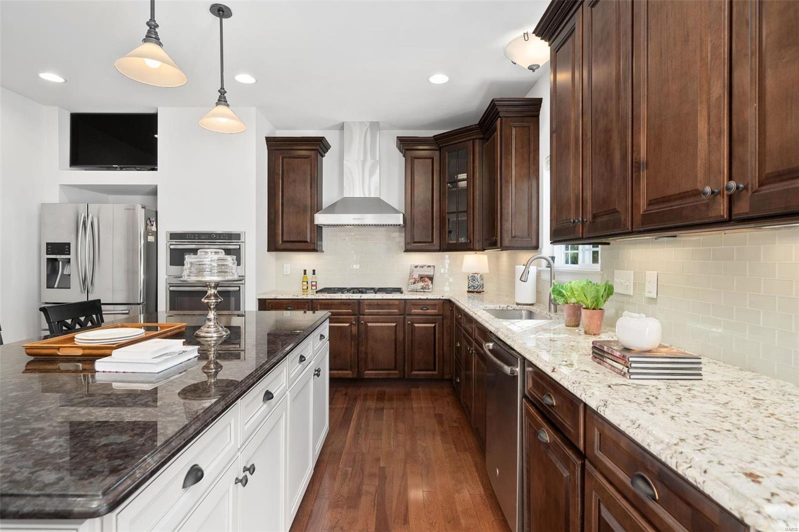 Mai Bo Gardens - Residential