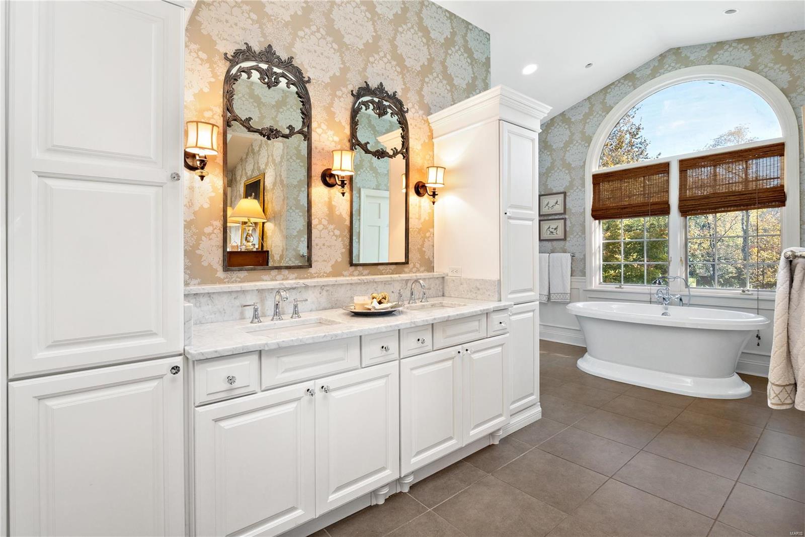 La Hacienda Lts 34 Thru 51 Resub - Residential