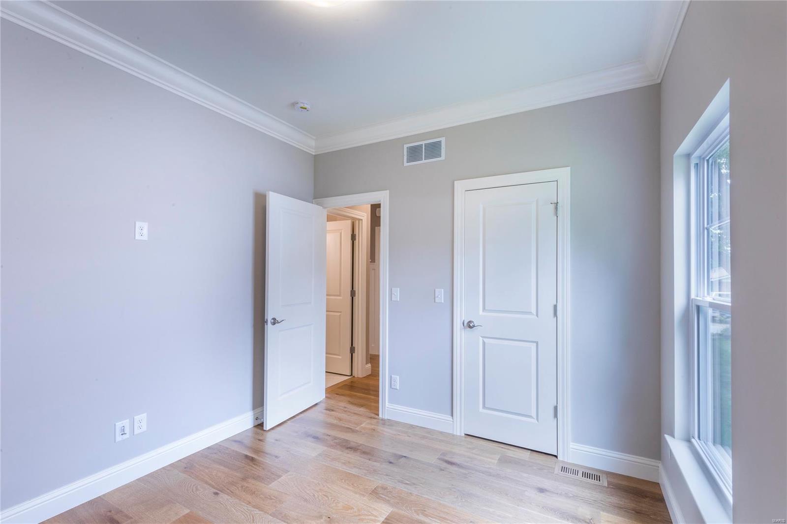 Manhattan Heights Add - Residential