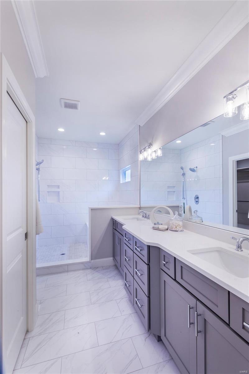 Manhattan Heights Add - Residential