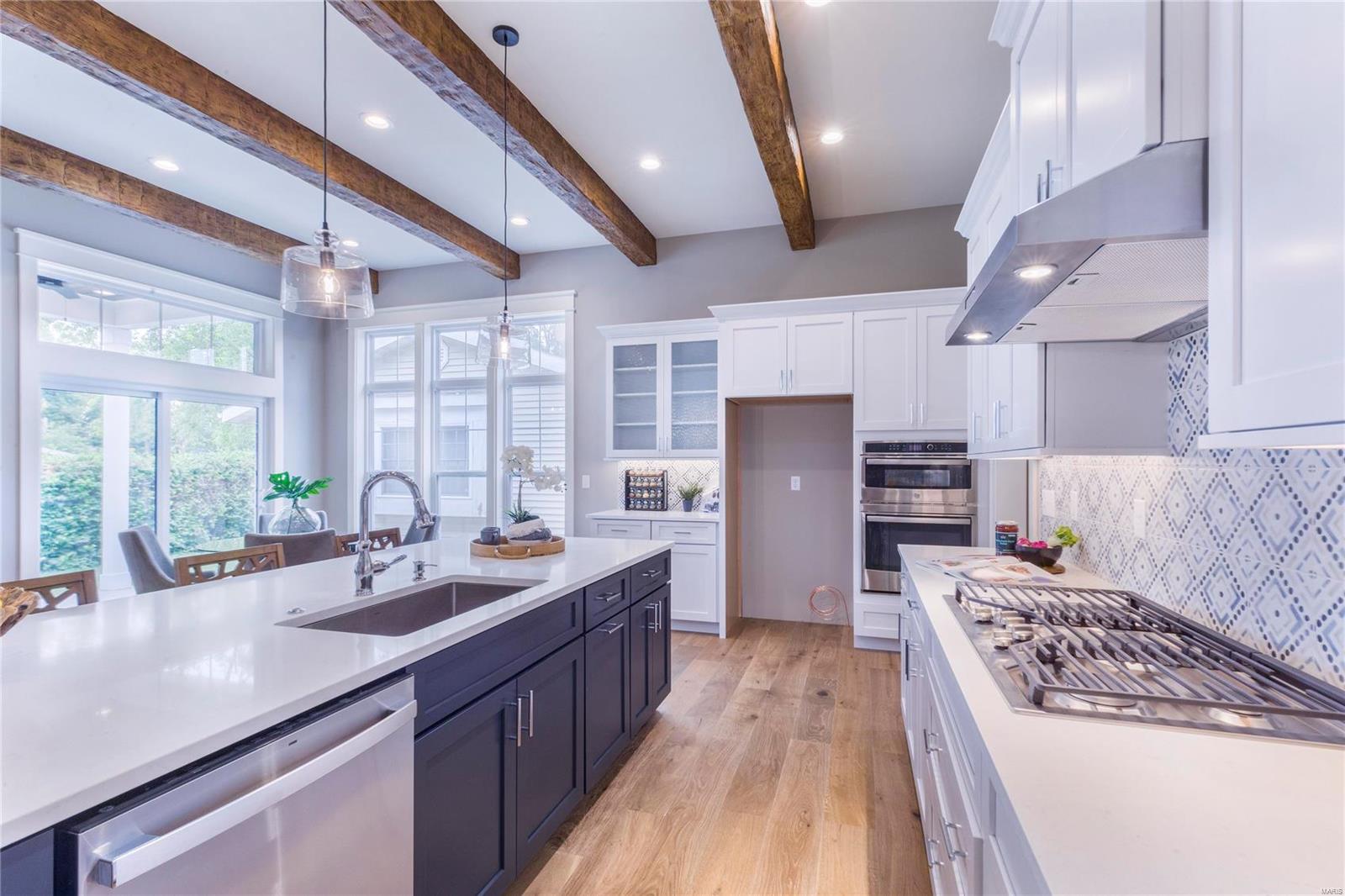 Manhattan Heights Add - Residential