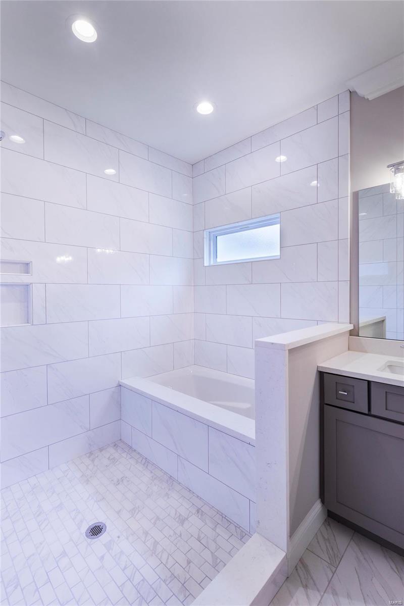 Manhattan Heights Add - Residential