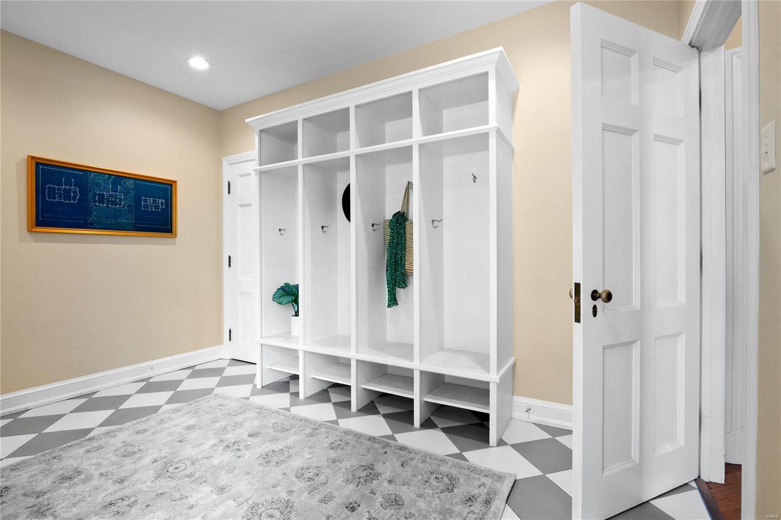 Nellie Vail Plant - Residential