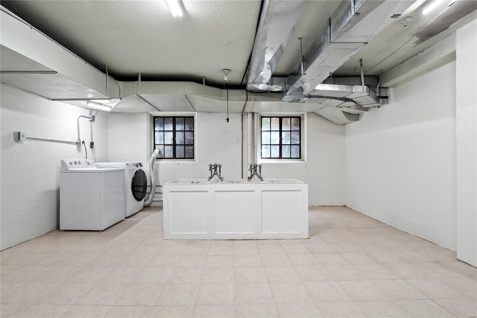 Nellie Vail Plant - Residential