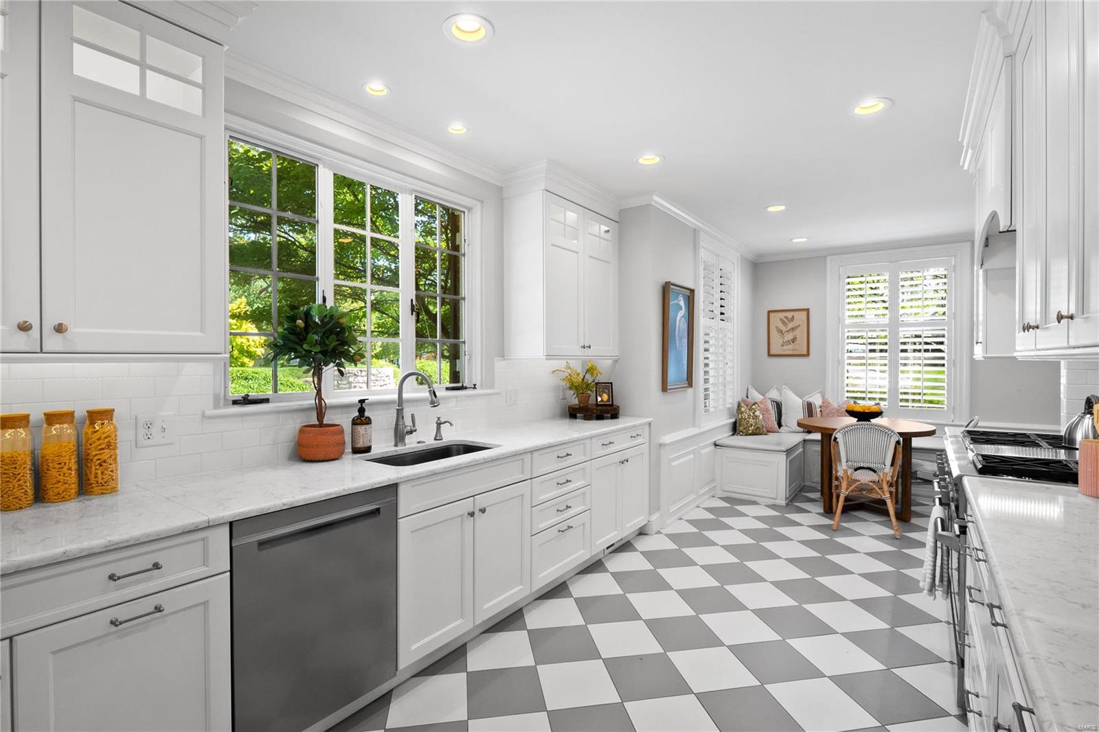 Nellie Vail Plant - Residential