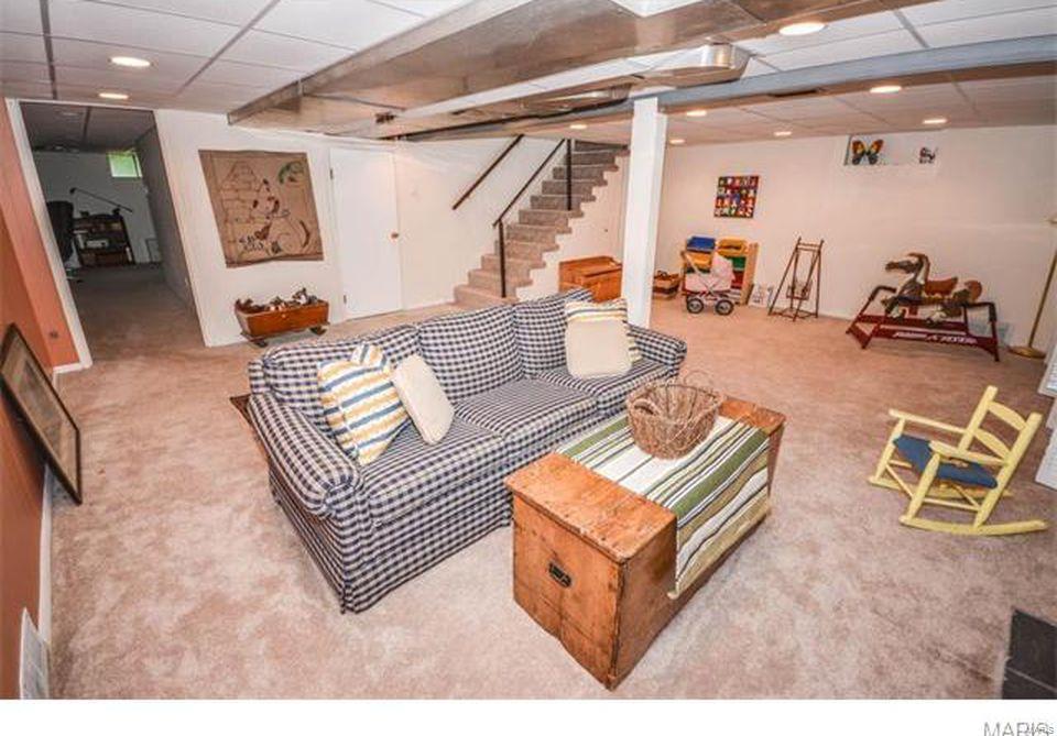 Huntleigh Hills - Residential Lease