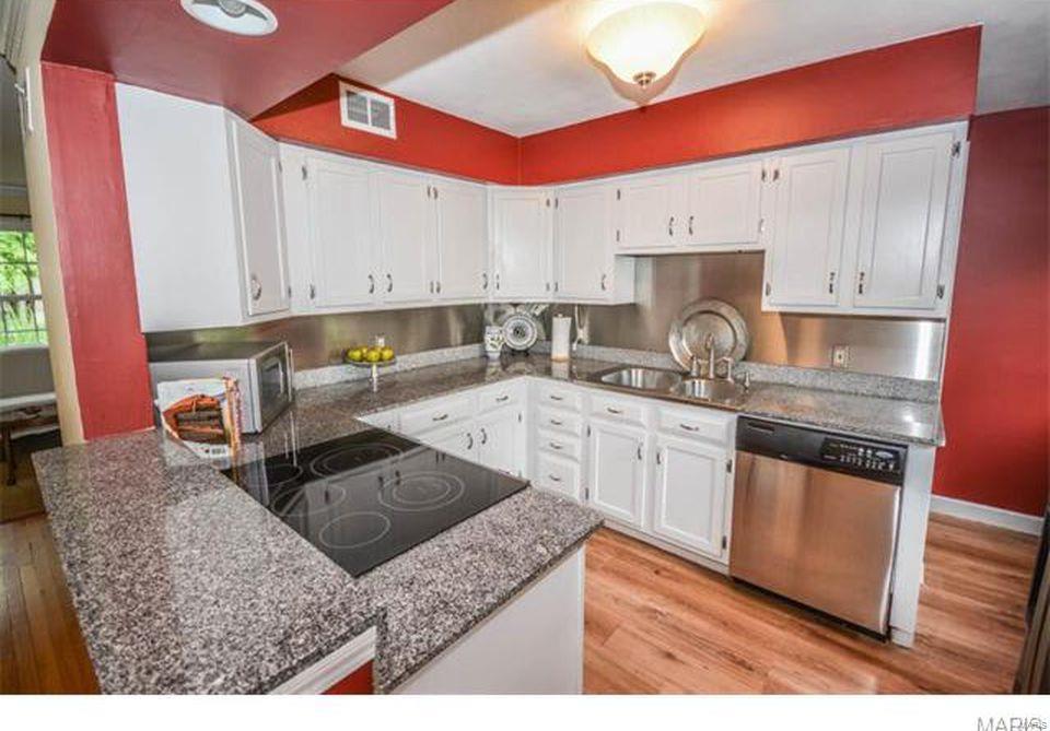 Huntleigh Hills - Residential Lease