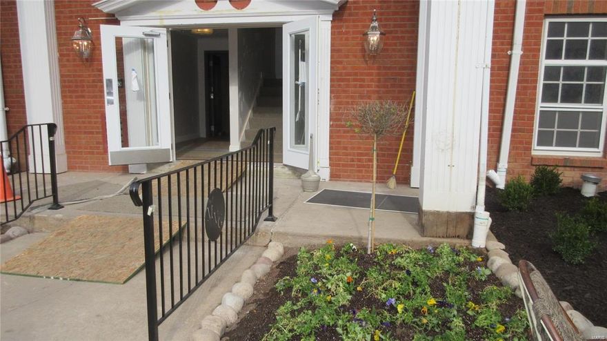 **NEW & CLEAN!**  STUNNING condo boasts NEW UPGRADES. Over 1650 Sq Ft. * NEWER, extended KITCHEN * NEW GRANITE TOPS, SINK, FAUCET * NEW FRIGIDAIRE GALLERY SUITE of Appliances * NEW BRUSHED NICKEL Hardware--EVERYWHERE you look * ALL NEW Gleaming PERGO MAX in all but the NEWLY-CARPETED BRs * NEW PAINT * NEWER, EXPANDED MASTER BATH: Granite, Tile, Cabs & 10-FOOT WALK-IN CLOSET off the Master Suite * LR/FR opens to CoolDeck BALCONY facing east. GAS fireplace. Formal Dining. Breakfast Room, too. * NEW FURNACE * NEW A/C * NEW HUMIDIFIER * NEWER Water Heater, too. Laundry offers NEW Stack Washer/Dryer & shelves for storage & hanging. The den space can easily become a third bedroom. 2-CAR Secure Garage Parking, Secure Building.  NEW Landscaping. Make this condo your home (or 2nd home). Convenient to Schnucks, Target Crossing, Restaurants * PARKWAY WEST SCHOOLS! * Pool, Spa & Clubhouse. We think you'll love all that this West County condo has to offer. LA related to selling entity. Some Accessible Features Location: Corner Location, End Unit, Upper Level