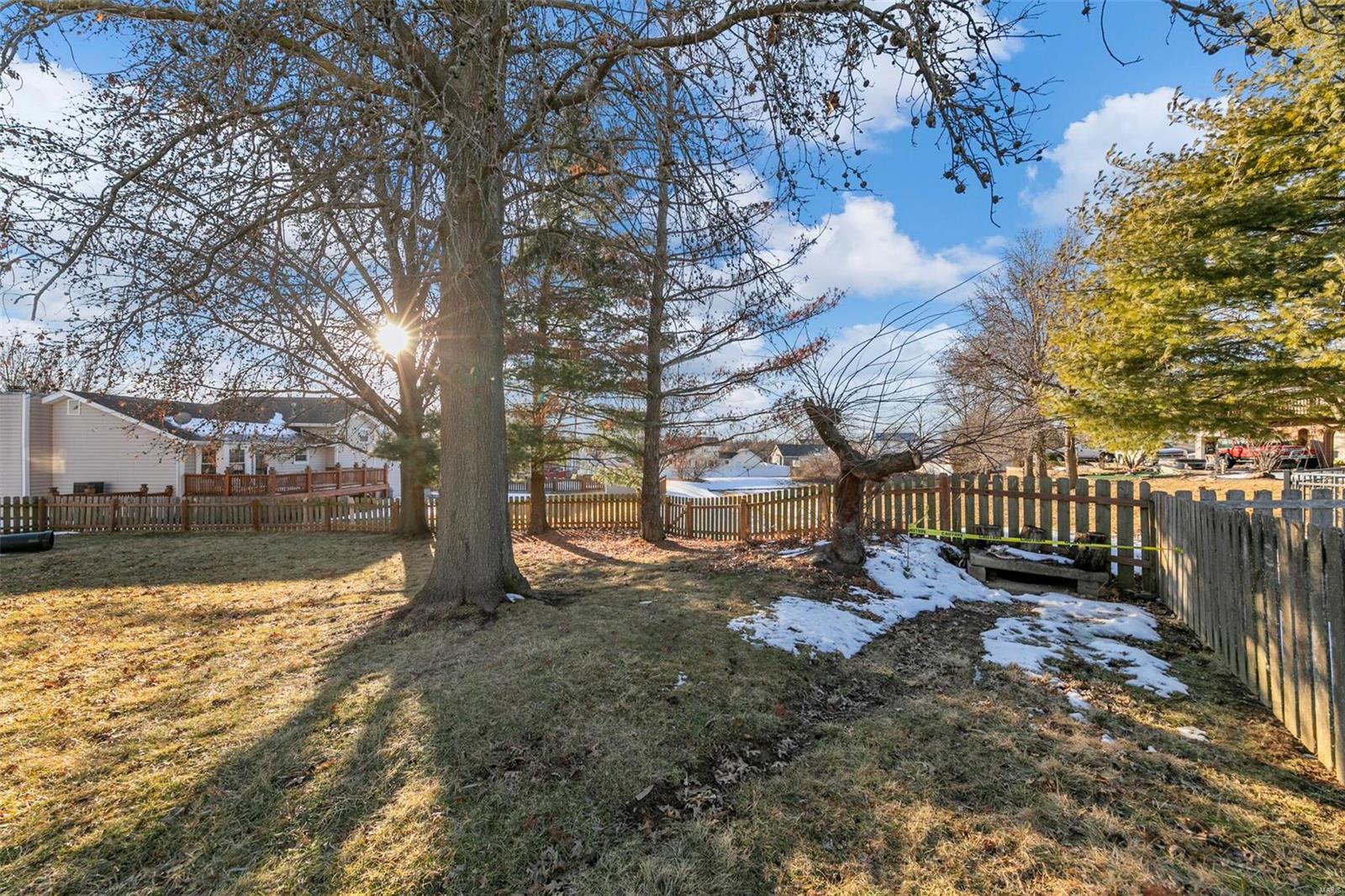 Country Manor - Residential