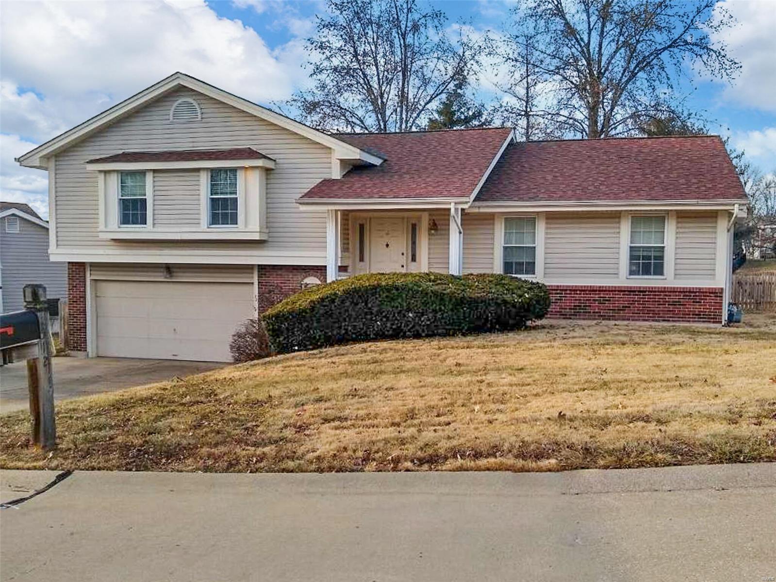 Country Manor - Residential