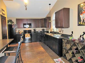 Bluffs at Romaine - Residential