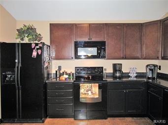 Bluffs at Romaine - Residential