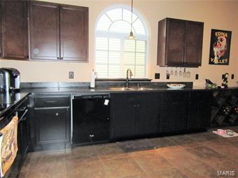 Bluffs at Romaine - Residential