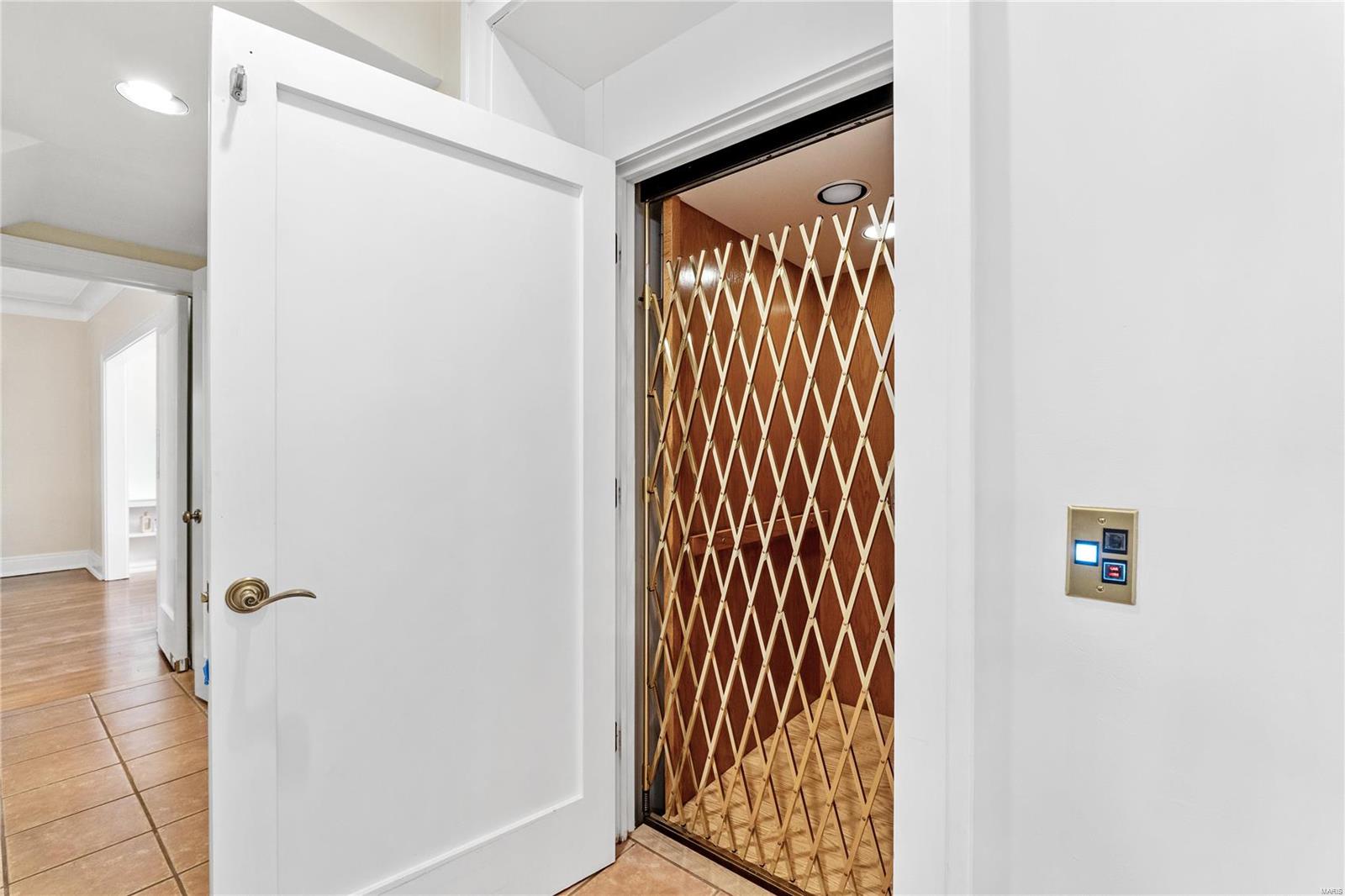 Hillcrest - Residential