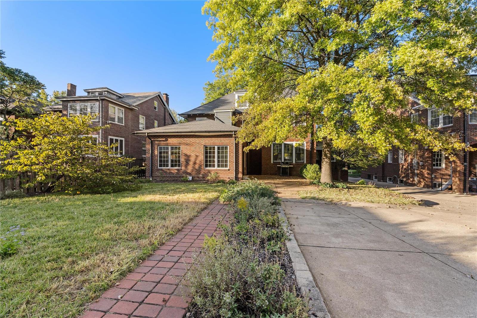 Hillcrest - Residential